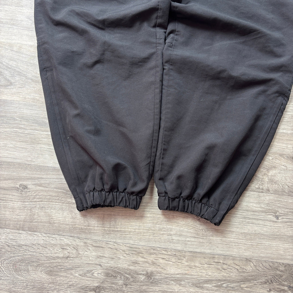 Umbro Black Track Pants (M)