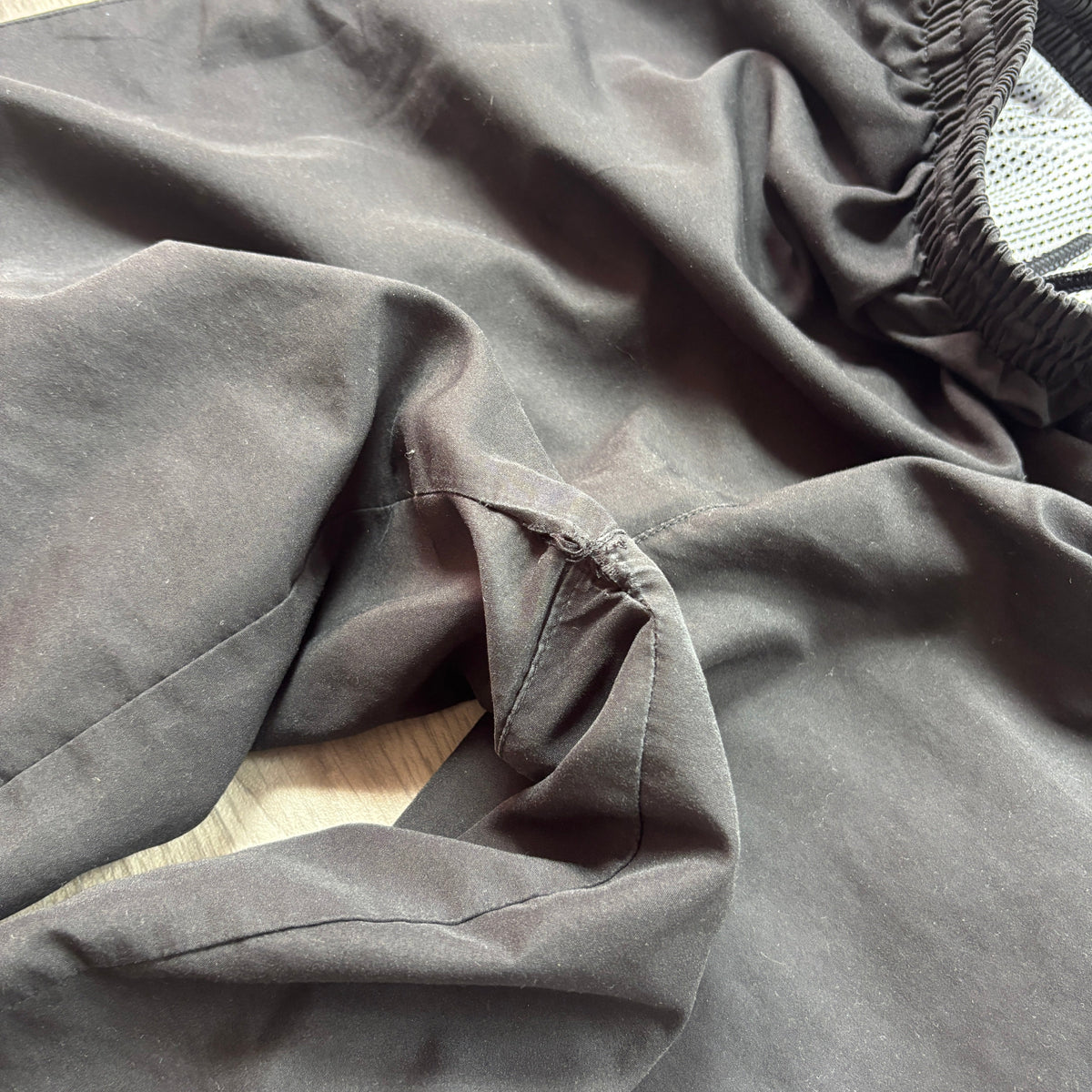 Umbro Black Track Pants (M)
