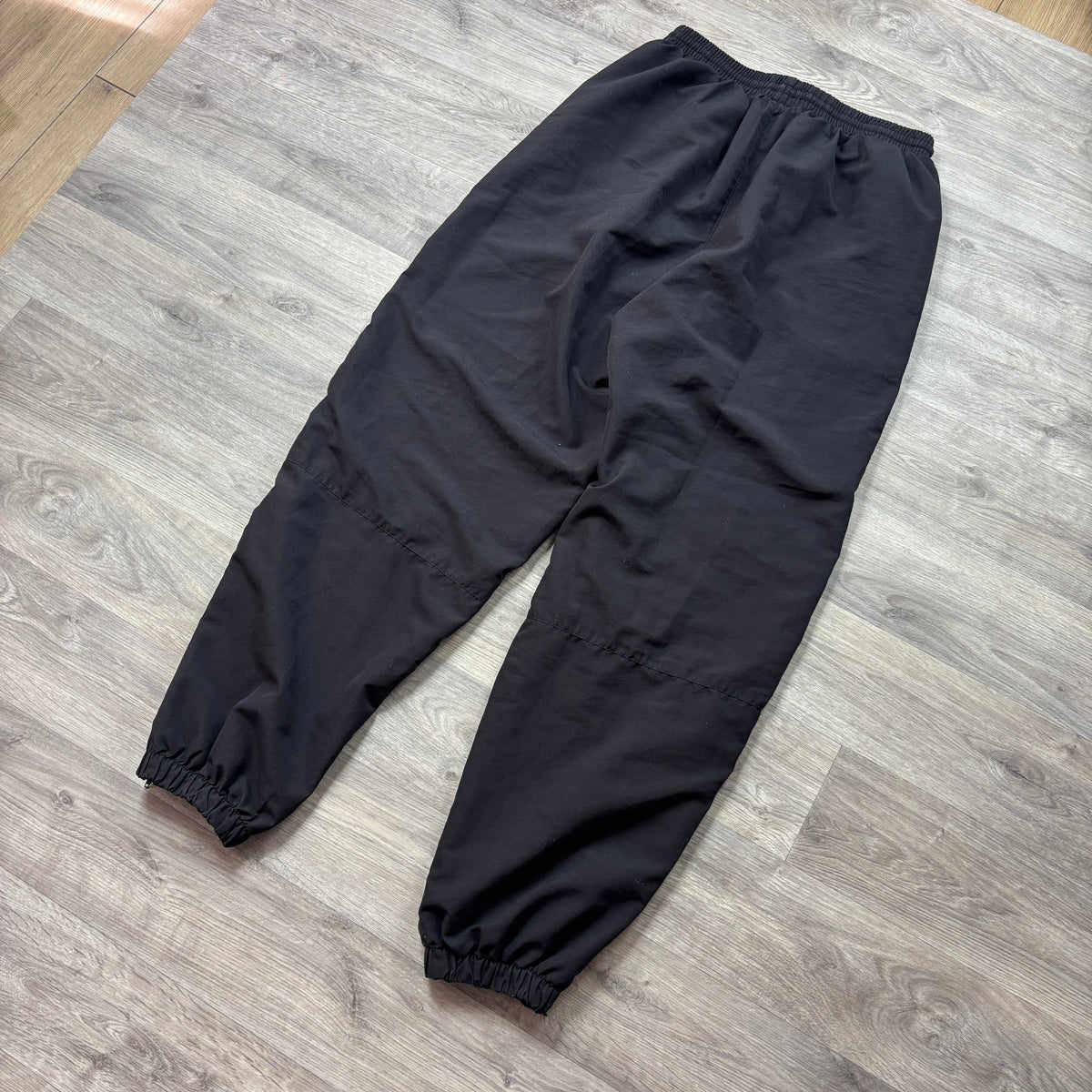 Umbro Black Track Pants (M)