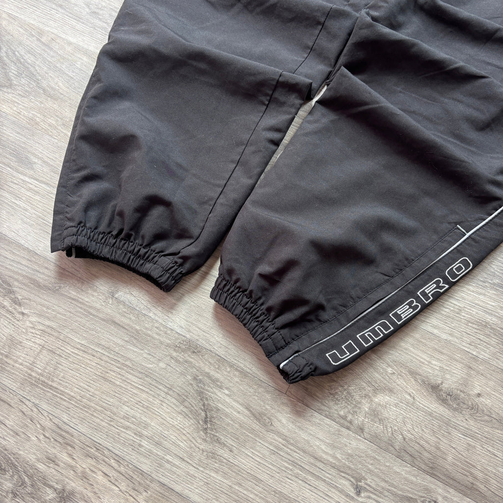 Umbro Black Track Pants (M)