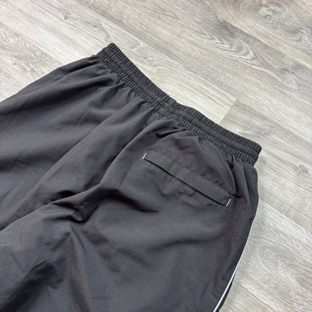 Umbro Black Track Pants (M)