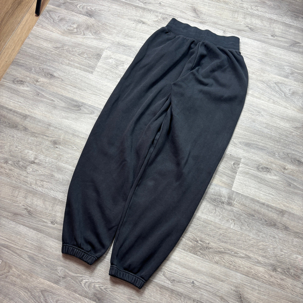 Nike Black Joggers (XS)