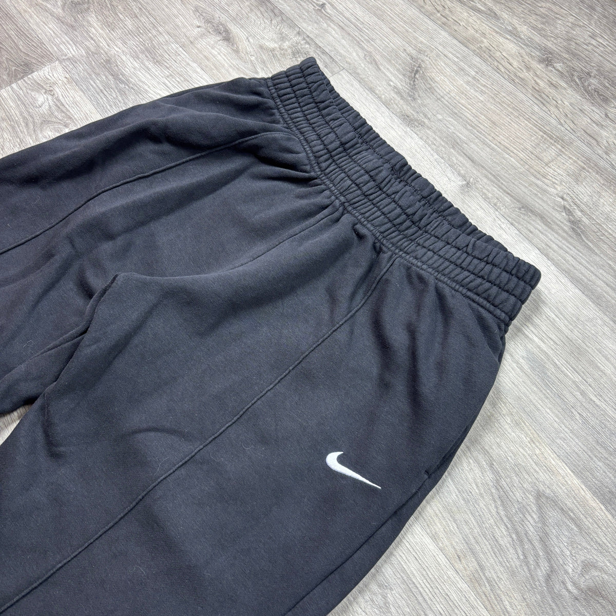 Nike Black Joggers (M)