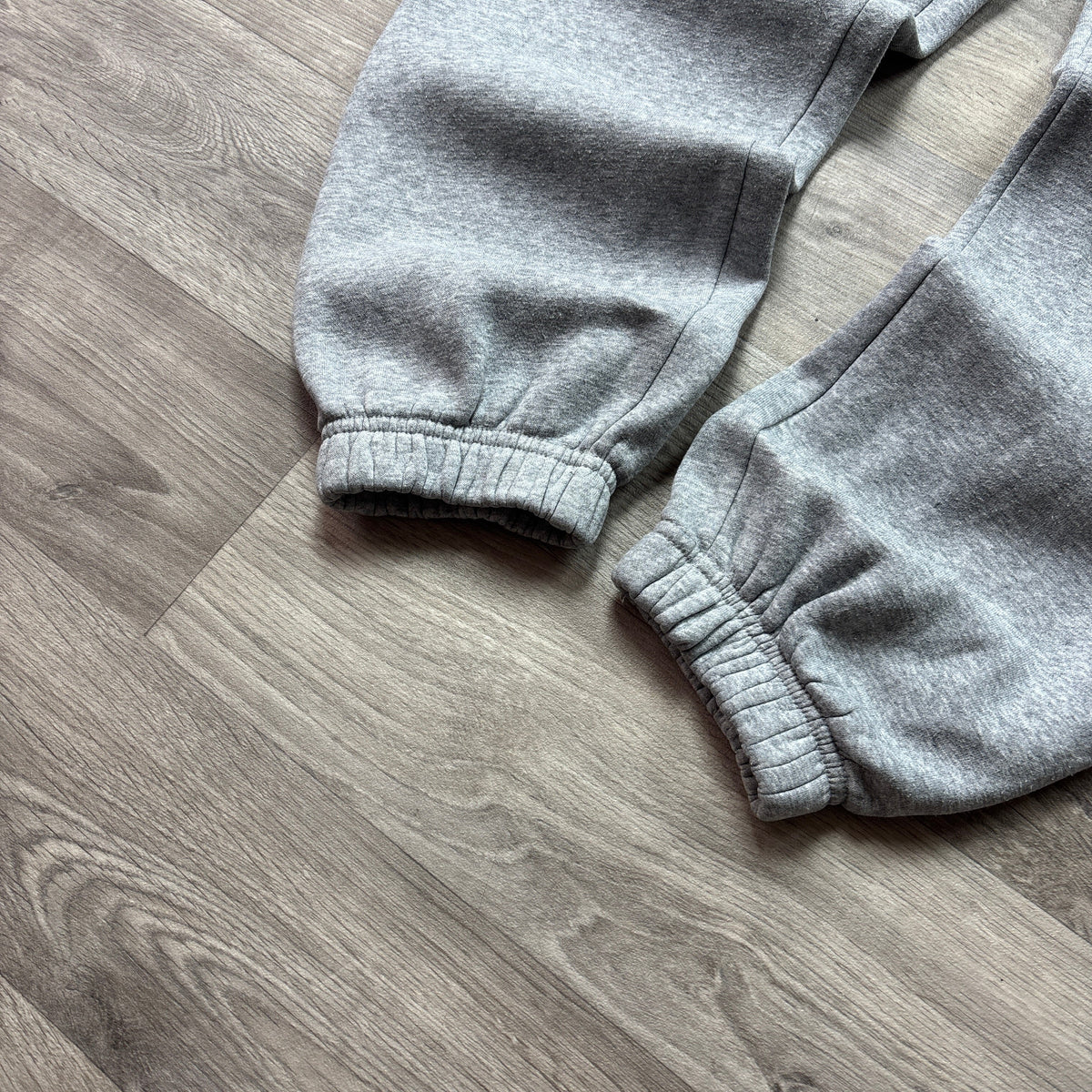 Nike Grey Joggers (M)