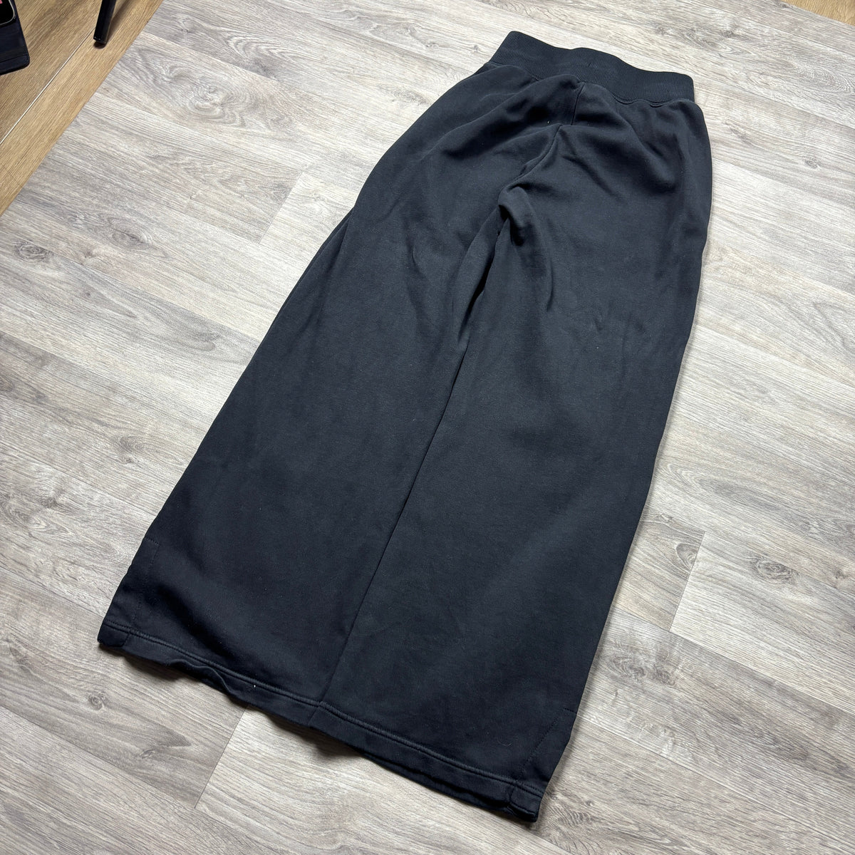 Nike Black Joggers (XS)