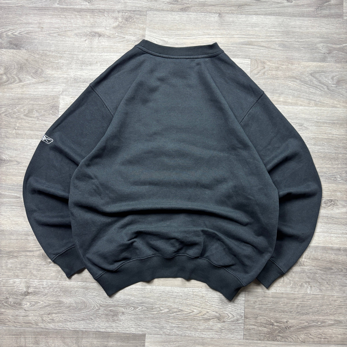 Vintage Reebok Black Sweatshirt (S)