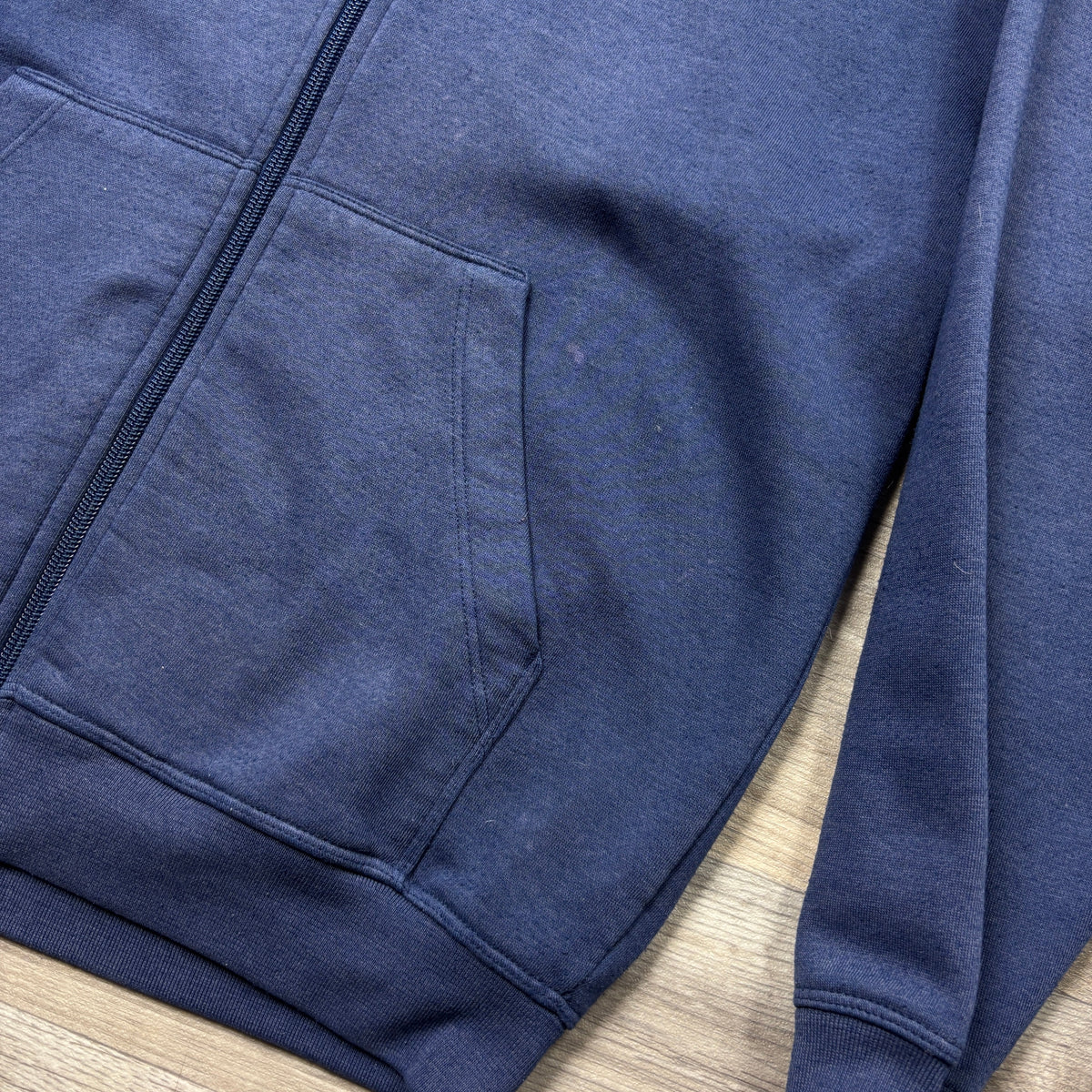 Vintage Reebok Navy Zip-Up Hoodie (XS)
