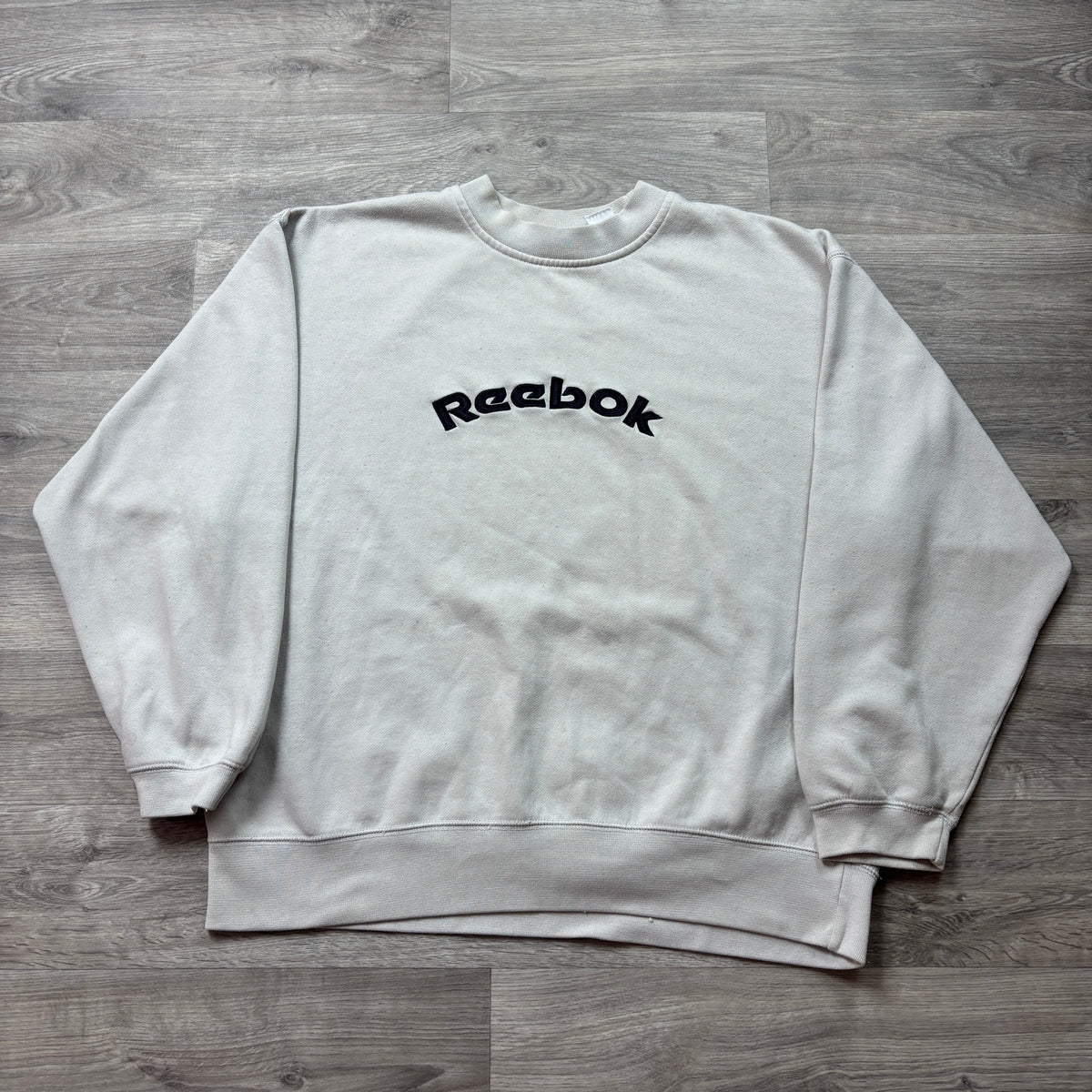 Vintage Reebok Cream Sweatshirt (XS)
