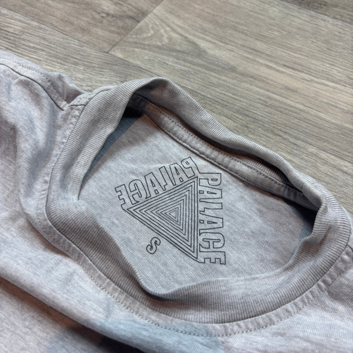 Palace Greyn 'Mr.Palace' Tee (S)