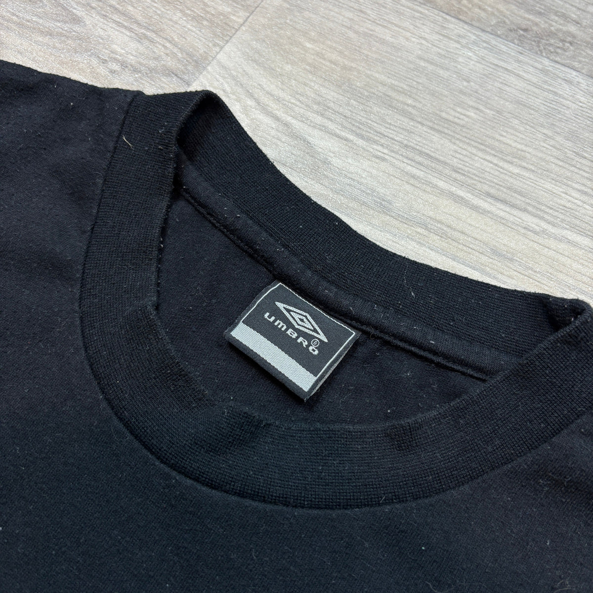 Vintage Umbro Black Tee (M)