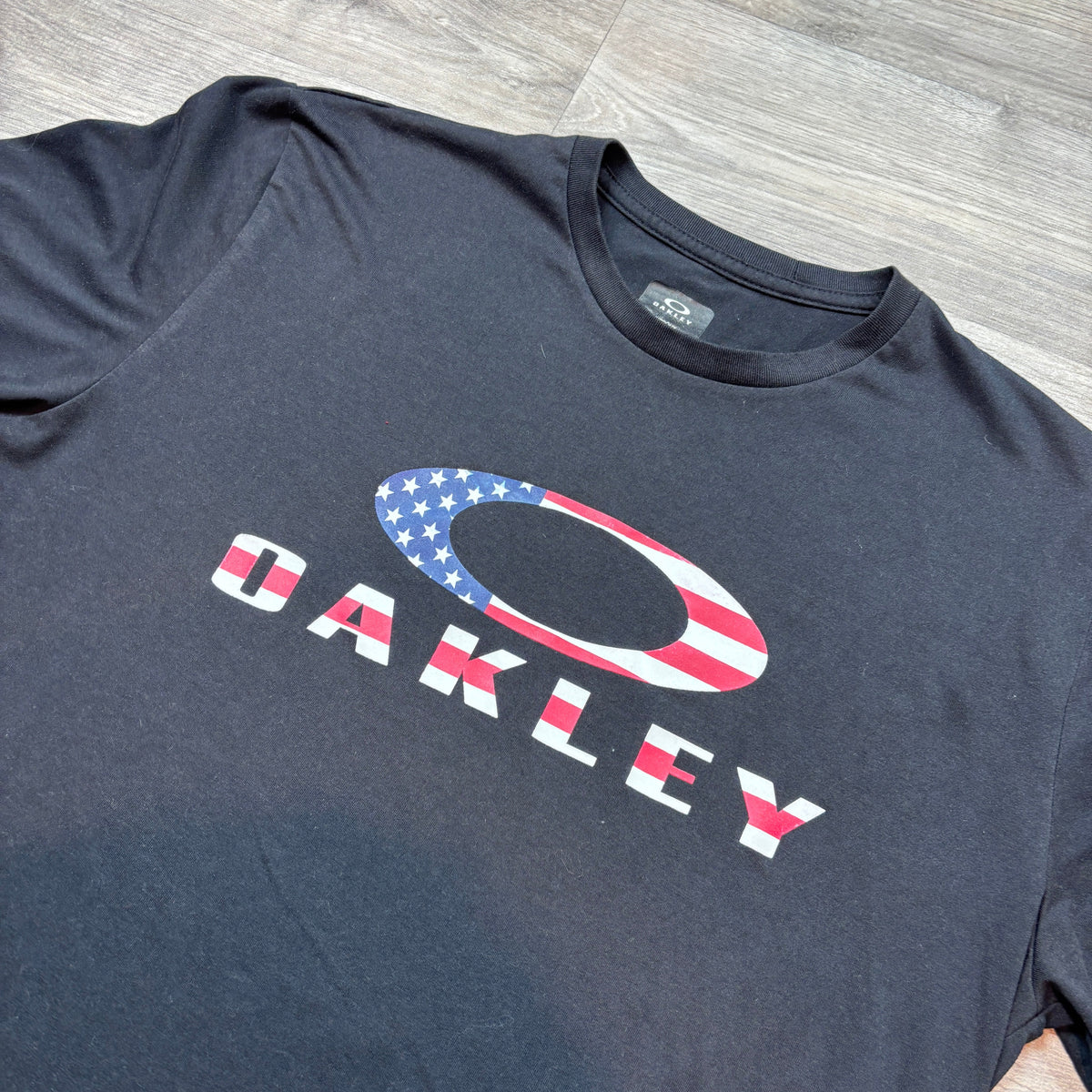 Oakley Black Tee (S)
