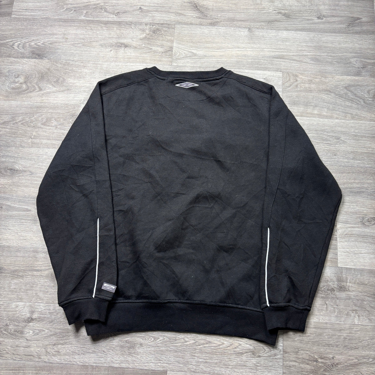 Vintage Umbro Black Sweatshirt (S)