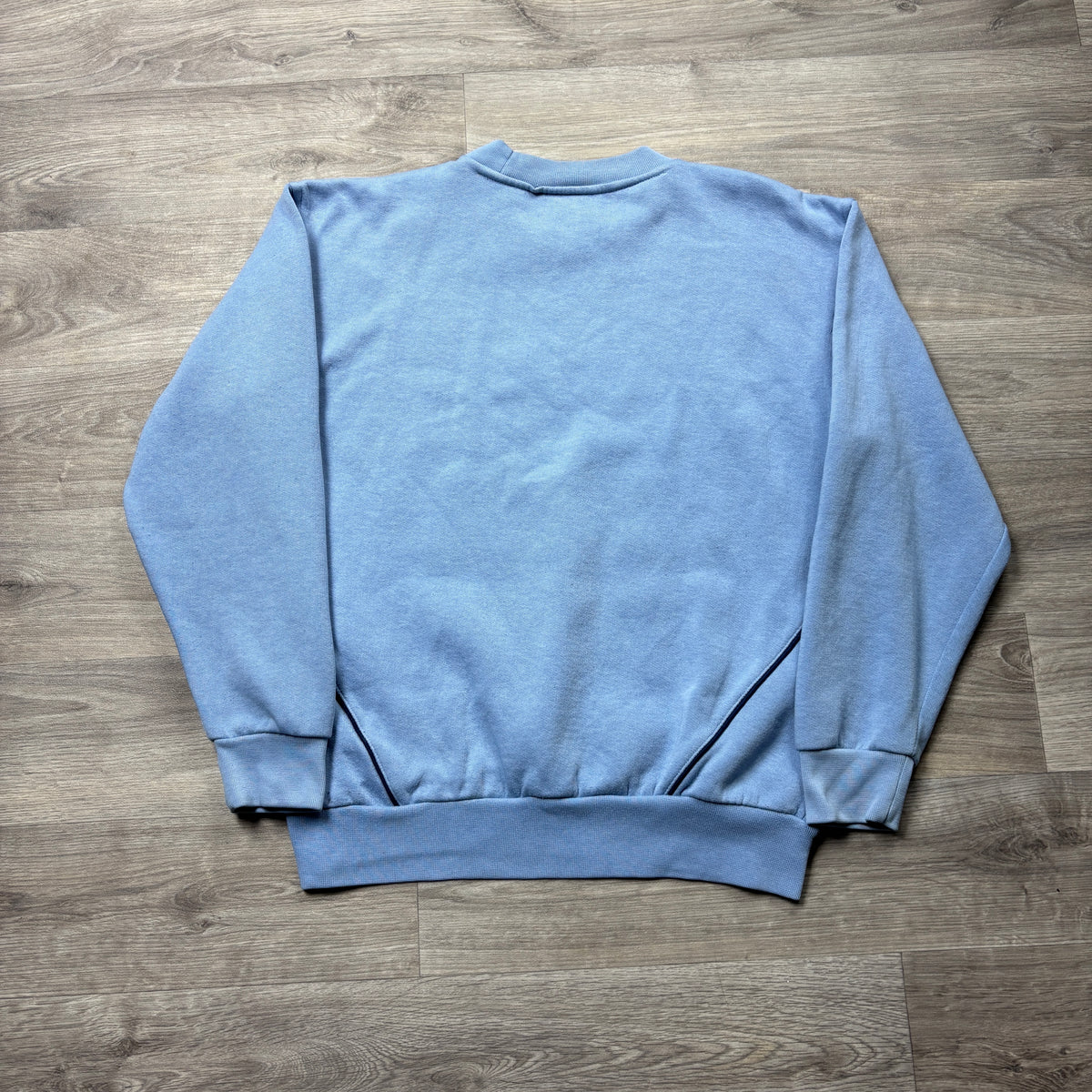 Vintage Umbro Blue Sweatshirt (XS)