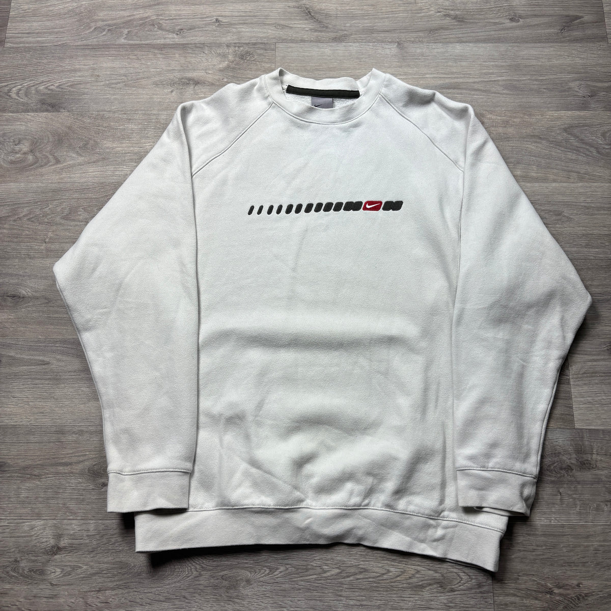 Vintage Nike White Sweatshirt (M)