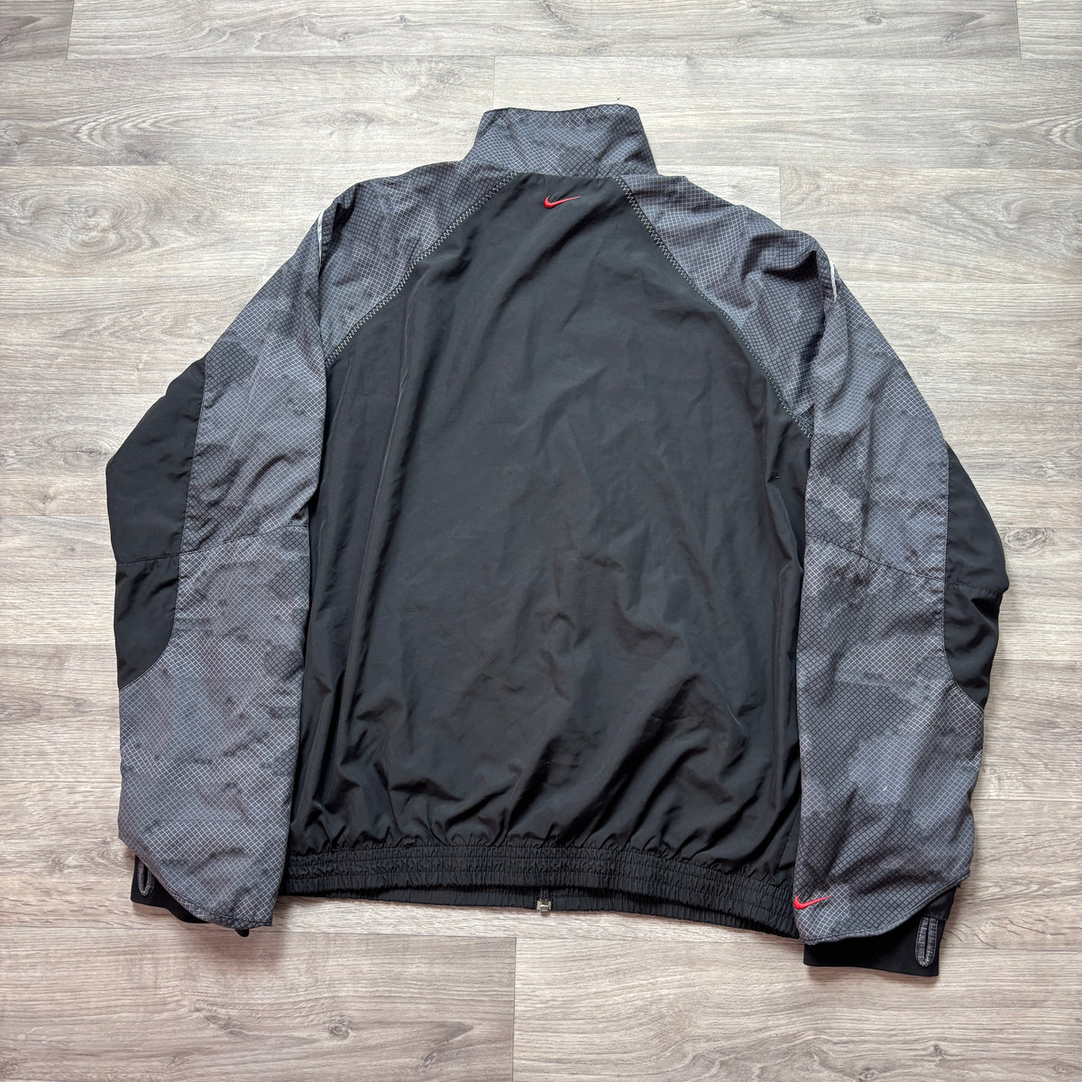 Vintage Nike Black 'MAX LTD' Jacket (L)