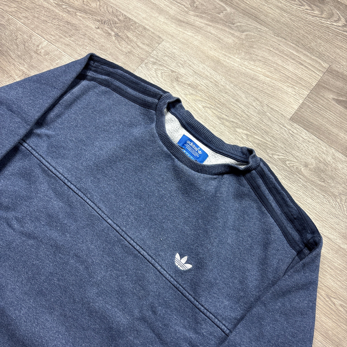 Vintage Adidas Navy Sweatshirt (M)