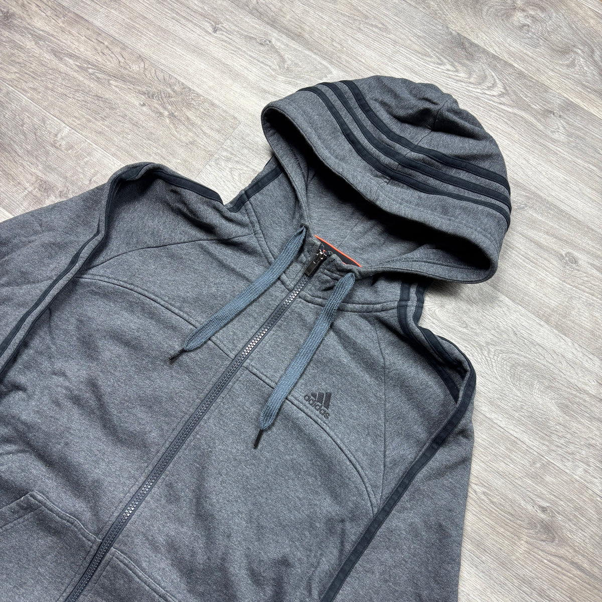 Vintage Adidas Essential Grey Zip-Up Hoodie (M)