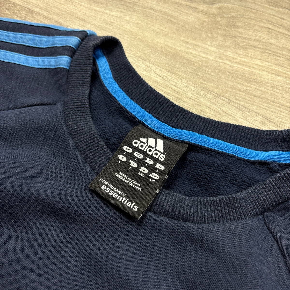 Vintage Adidas Essentials Navy Sweatshirt (L)