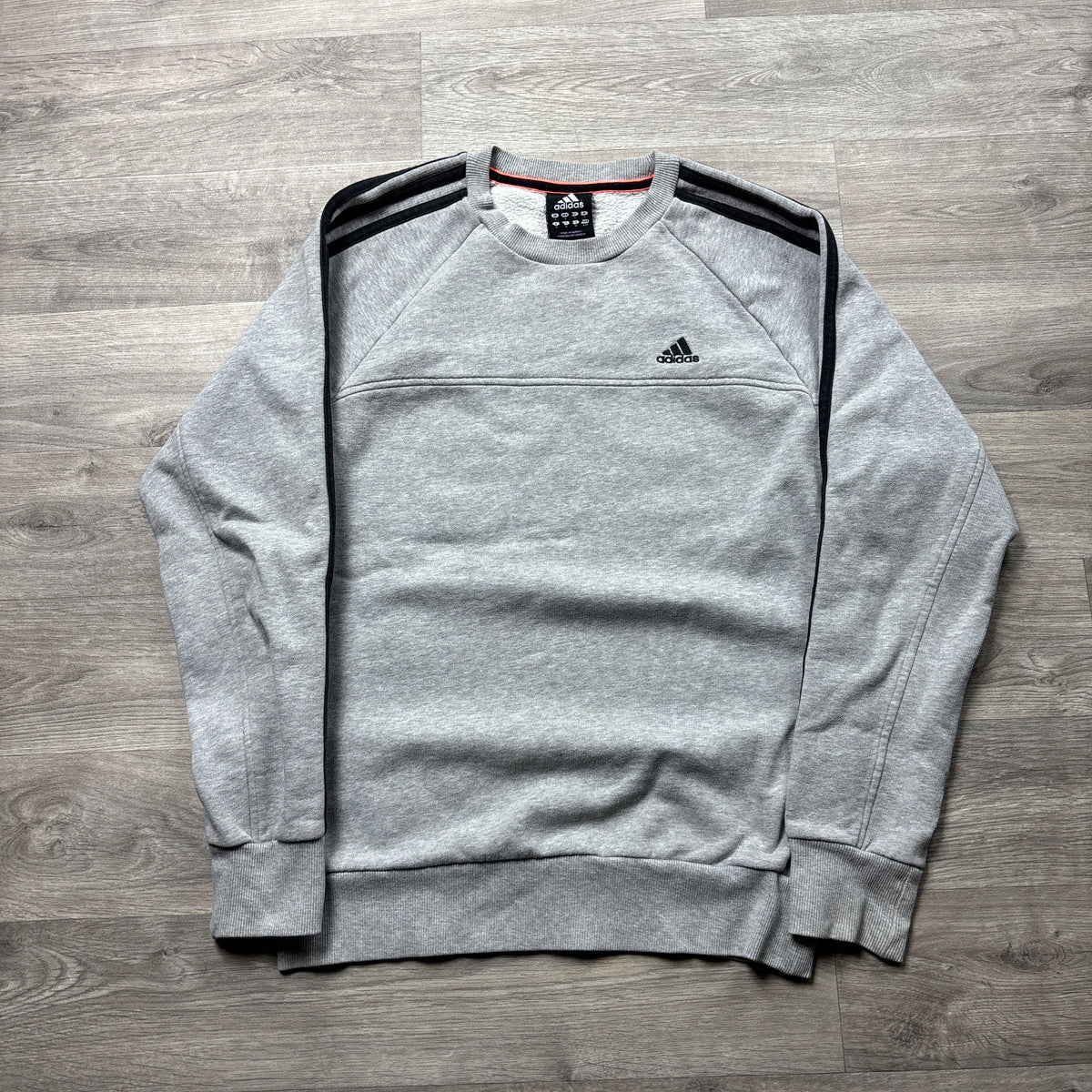 Vintage Adidas Essentials Grey Sweatshirt (S)